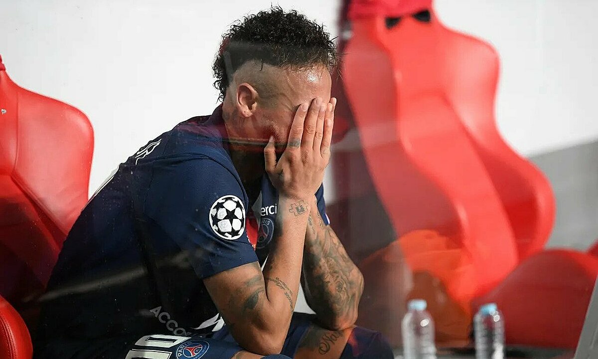 NÓNG Tiền đạo Neymar nhiễm Covid-19 hình ảnh