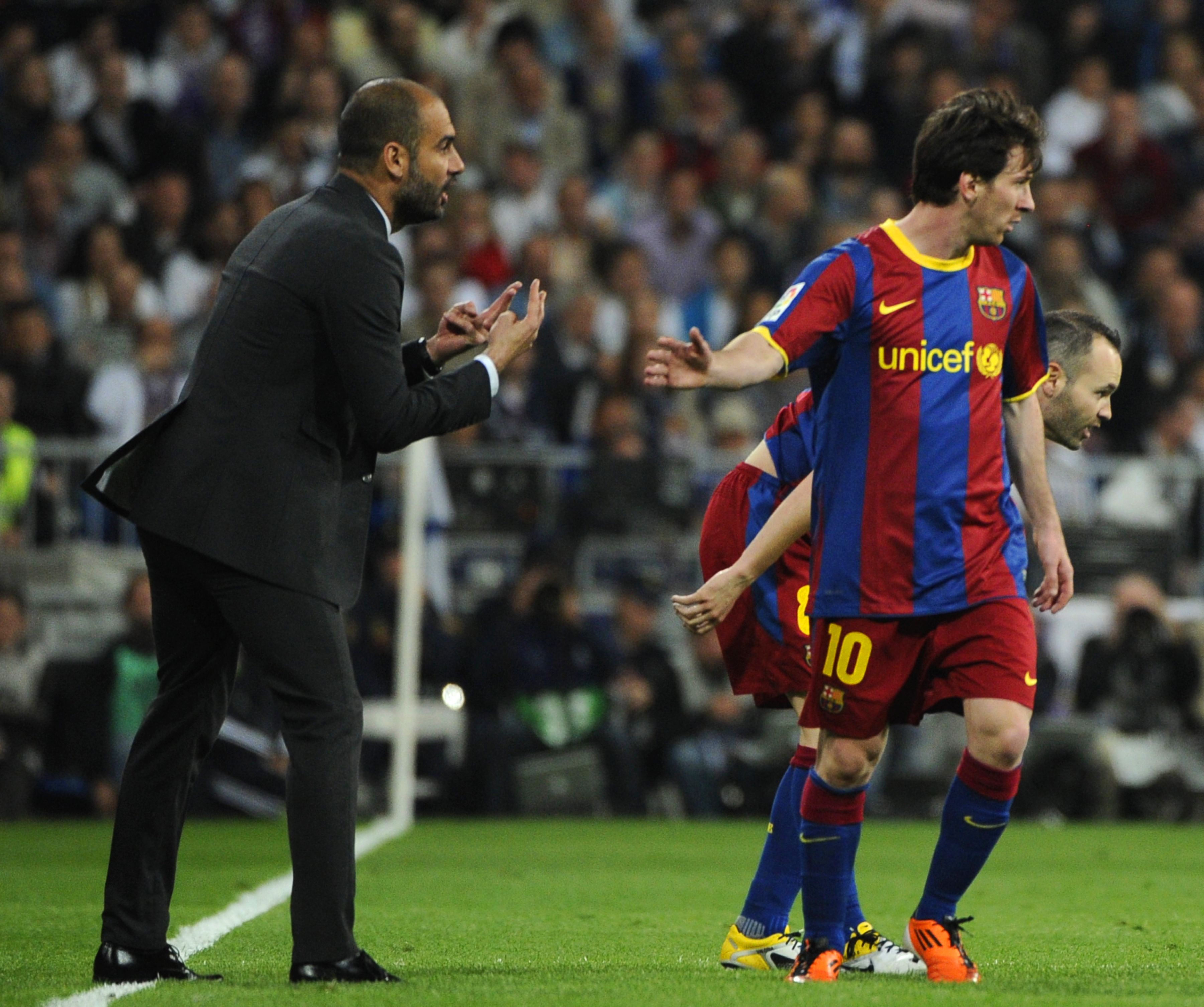 Lionel Messi và Pep Guardiola tái ngộ và làm nên câu chuyện đẹp hình ảnh