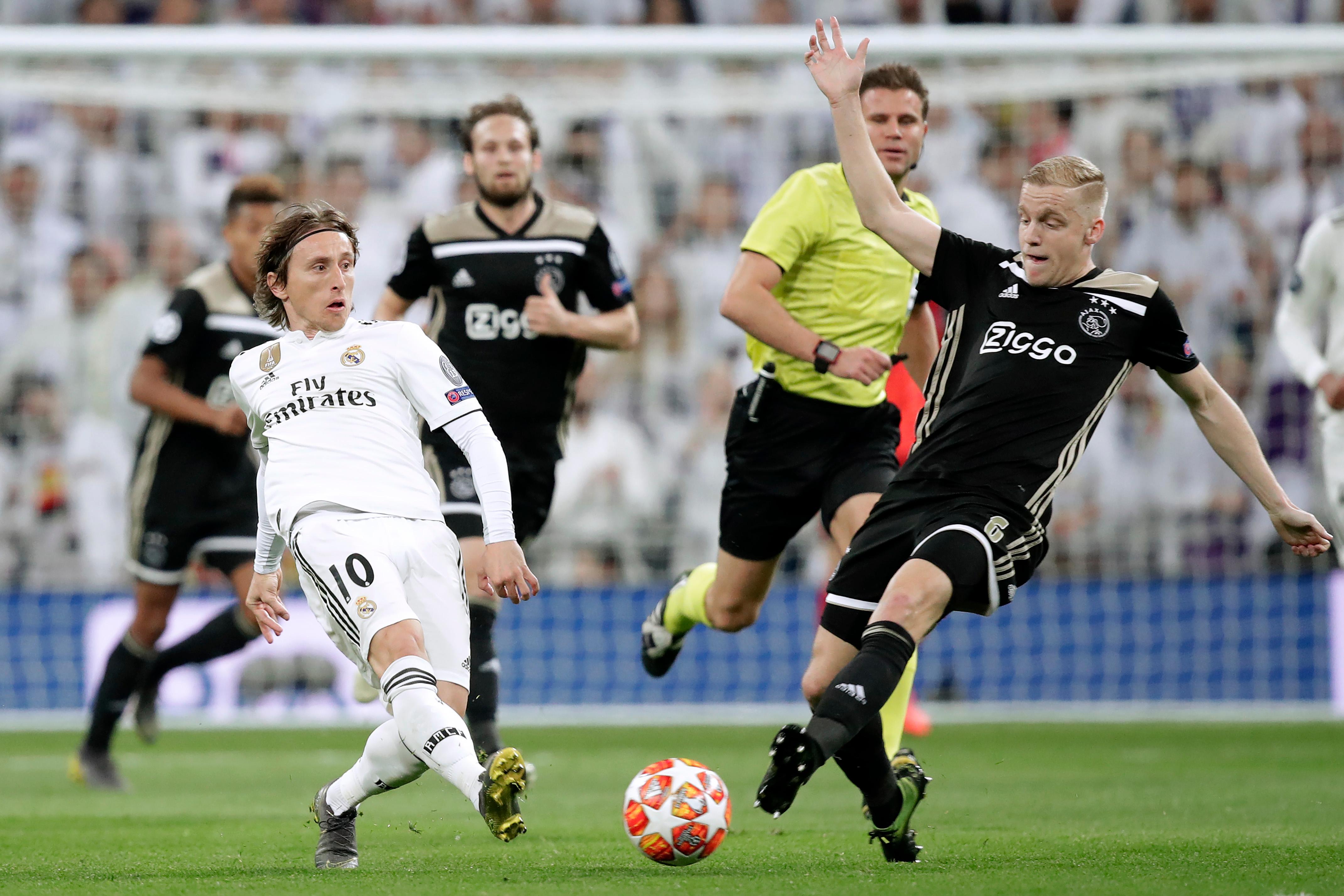 Donny van de Beek Tân binh đáng chờ đợi của Manchester United hình ảnh