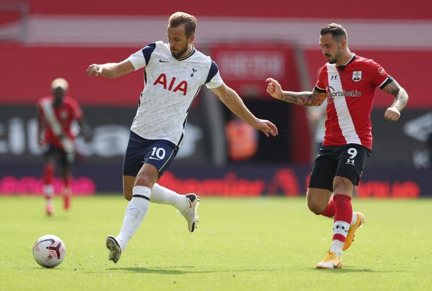 Trung phong… bien hinh Harry Kane dang giup Tottenham quen di Eriksen