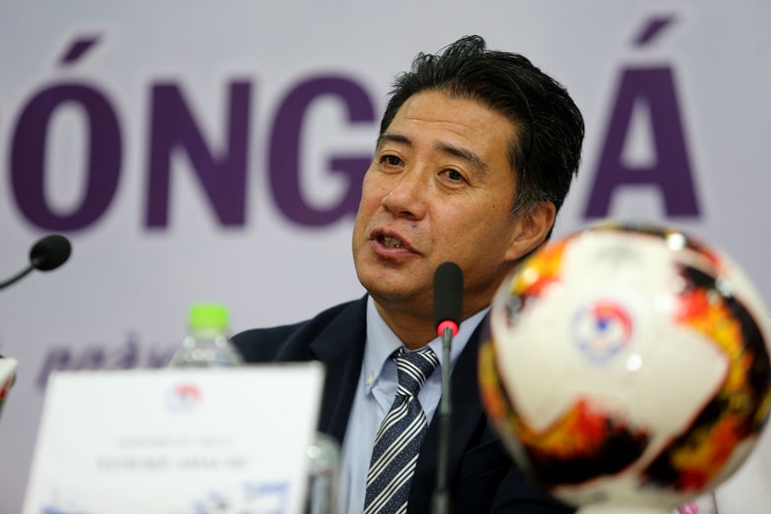 Tân GĐKT Adachi đặt mục tiêu dài hạn với bóng đá Việt Nam hình ảnh gốc 2