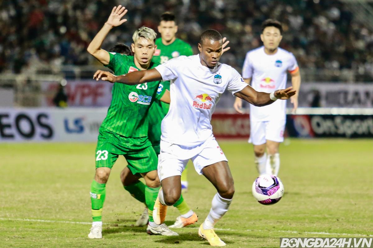 Cao Văn Triền Washington Brandao Sài Gòn vs HAGL 17/1