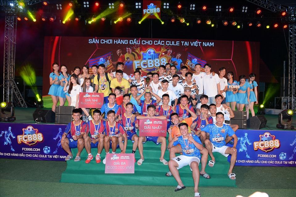 Hình ảnh các nhà vô địch ở mỗi sự kiện