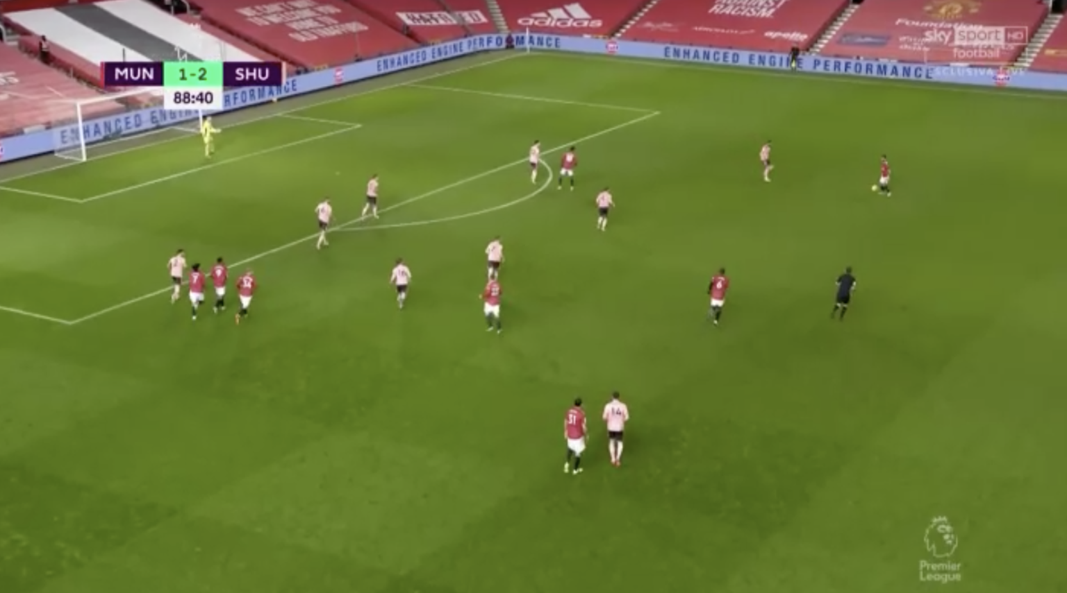 Anthony Martial cần học sự hăng hái của Edinson Cavani hình ảnh