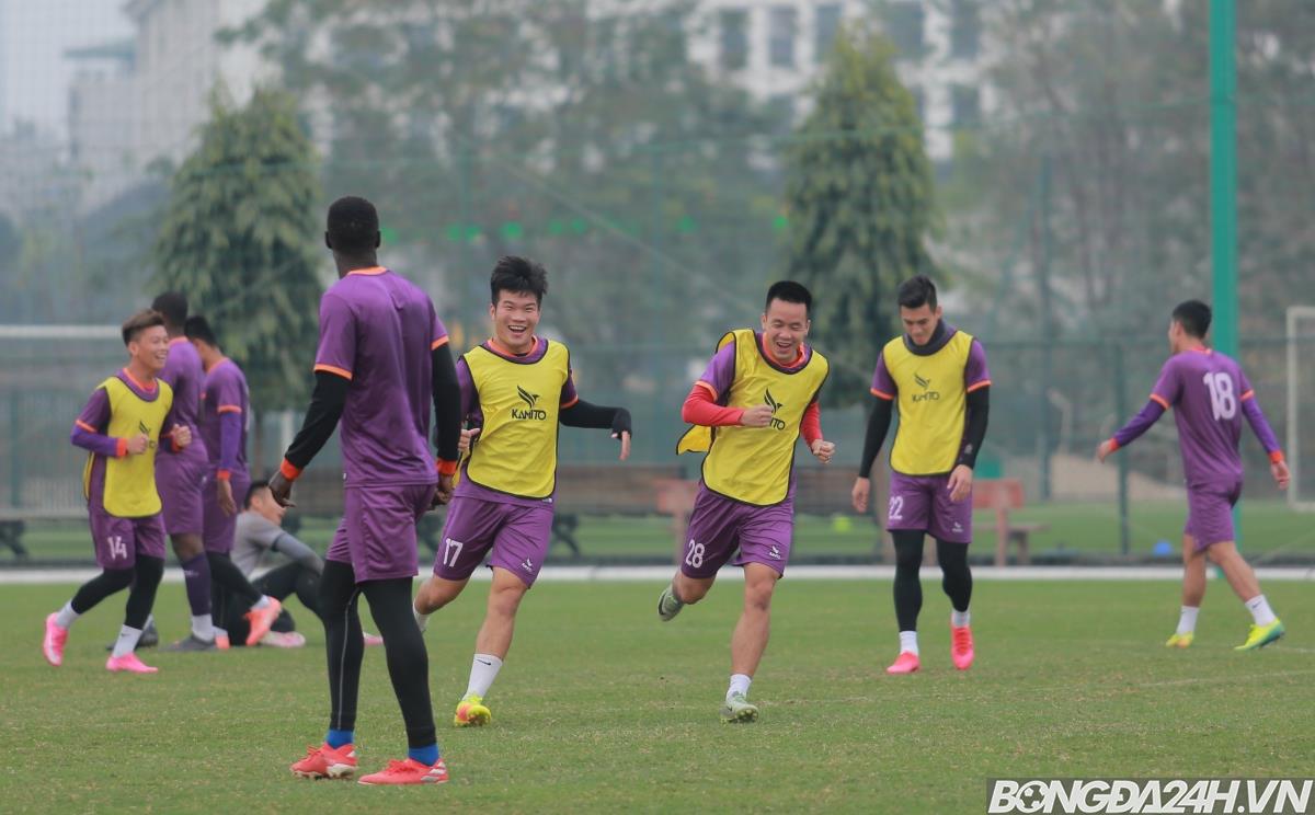 CLB Bình Dương luyện tập