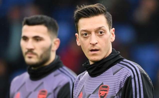Kolasinac lên tiếng về khả năng Ozil trở lại Bundesliga hình ảnh