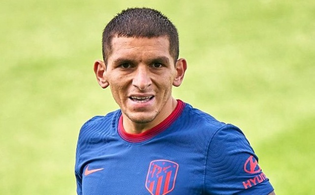Arsenal không hài lòng với Atletico vụ tiền vệ Lucas Torreira  hình ảnh