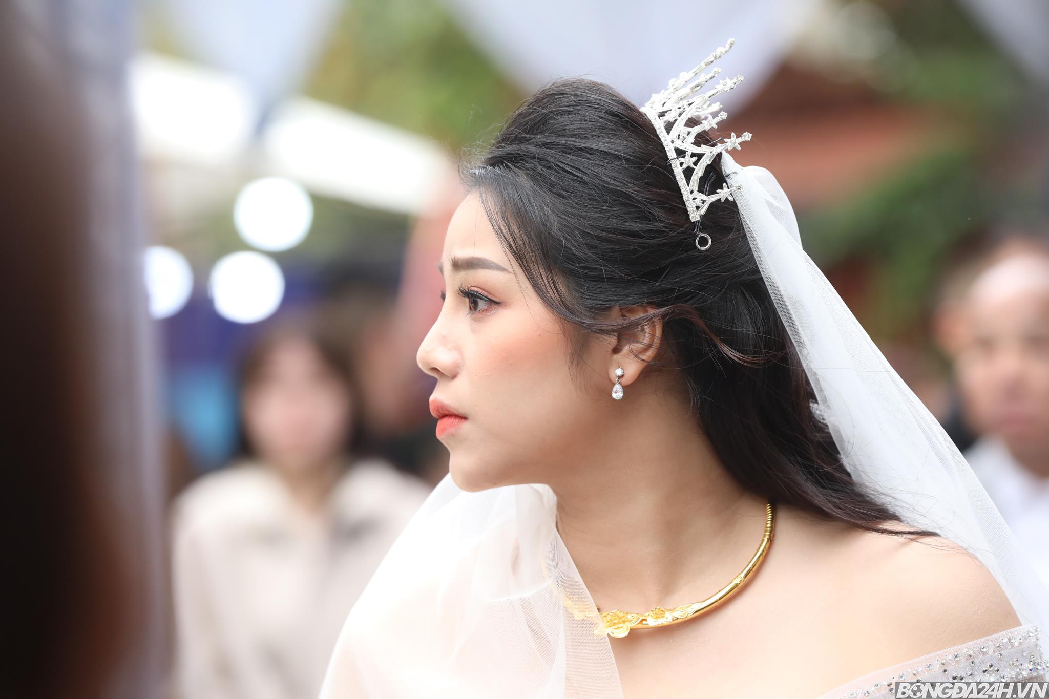 đám cưới bùi tiến dũng