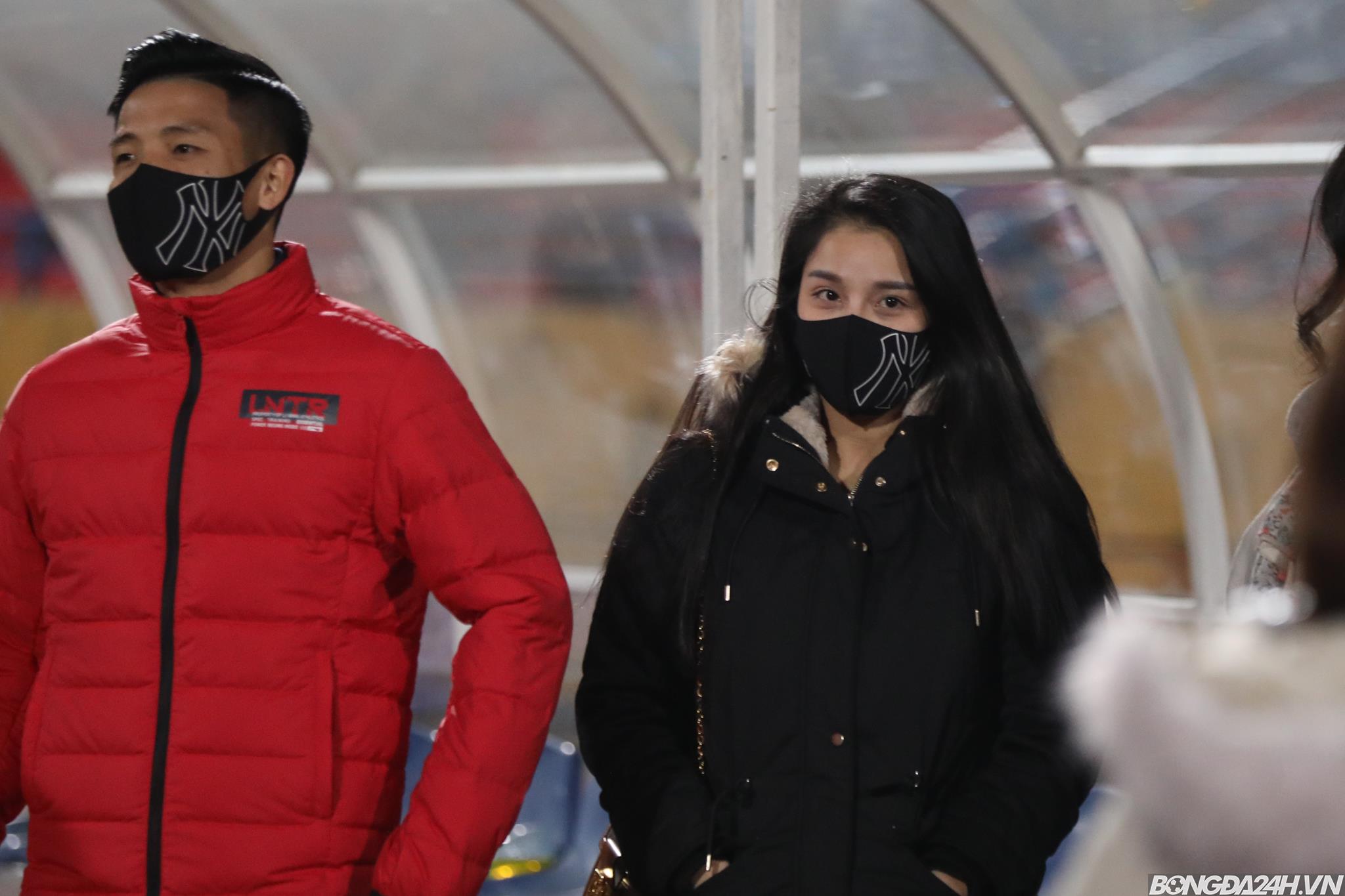 Bùi Tiến Dũng Khánh Linh