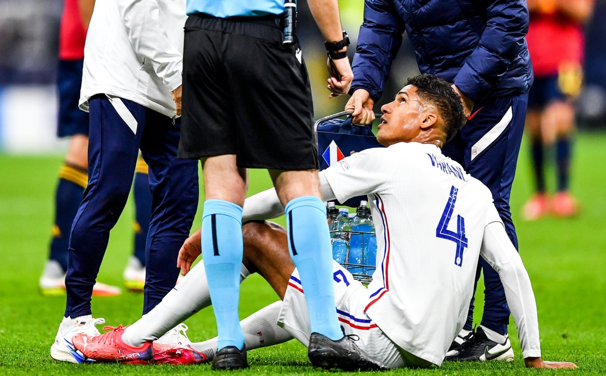 Varane dính chấn thương Nations League 11/10 Varane dính chấn thương Nations League 11/10