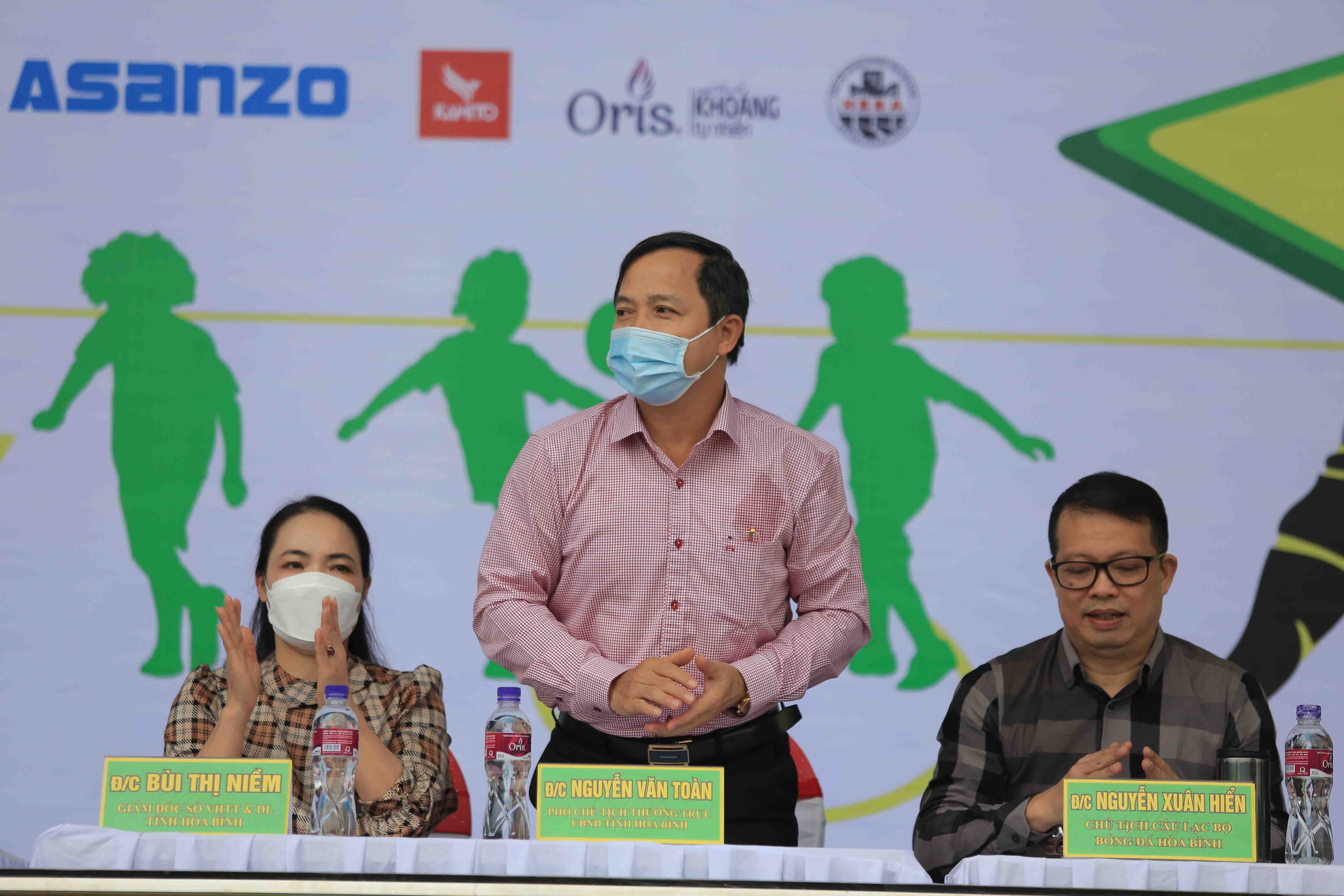 chương trình tuyển chọn tài năng bóng đá của Hòa Bình FC