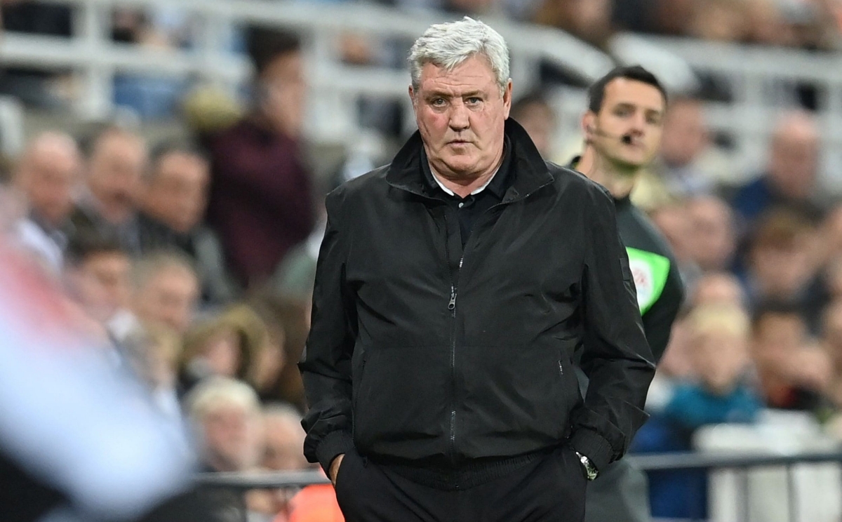 Steve Bruce nói lời chia tay Newcastle