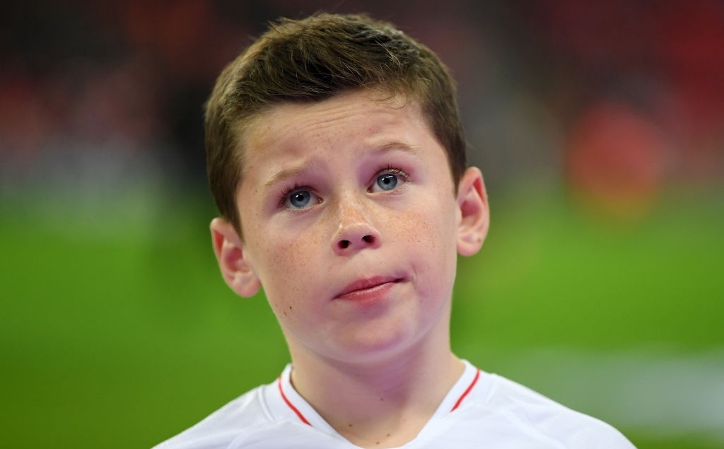 Kai Rooney ghi 4 bàn thắng trước U12 Liverpool Kai Rooney ghi 4 bàn thắng trước U12 Liverpool