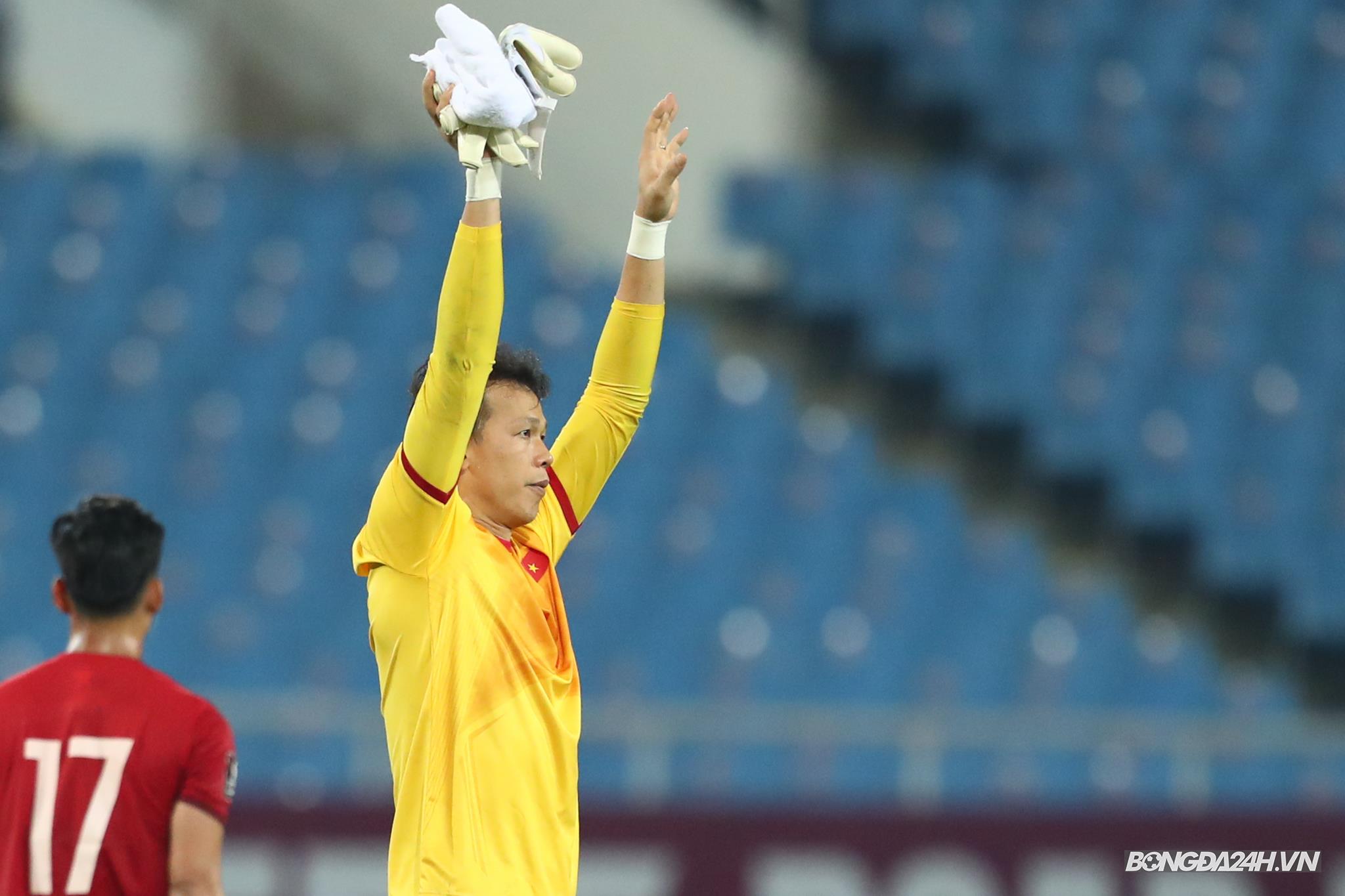 Bùi Tấn Trường ĐT Việt Nam vs Nhật Bản Bùi Tấn Trường ĐT Việt Nam vs Nhật Bản