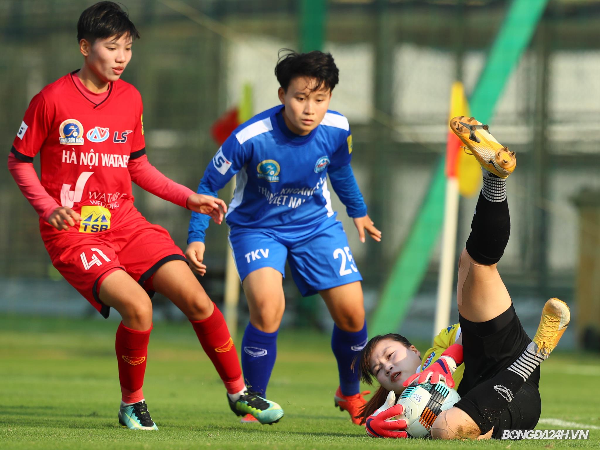 Hà Nội vs Than khoáng sản