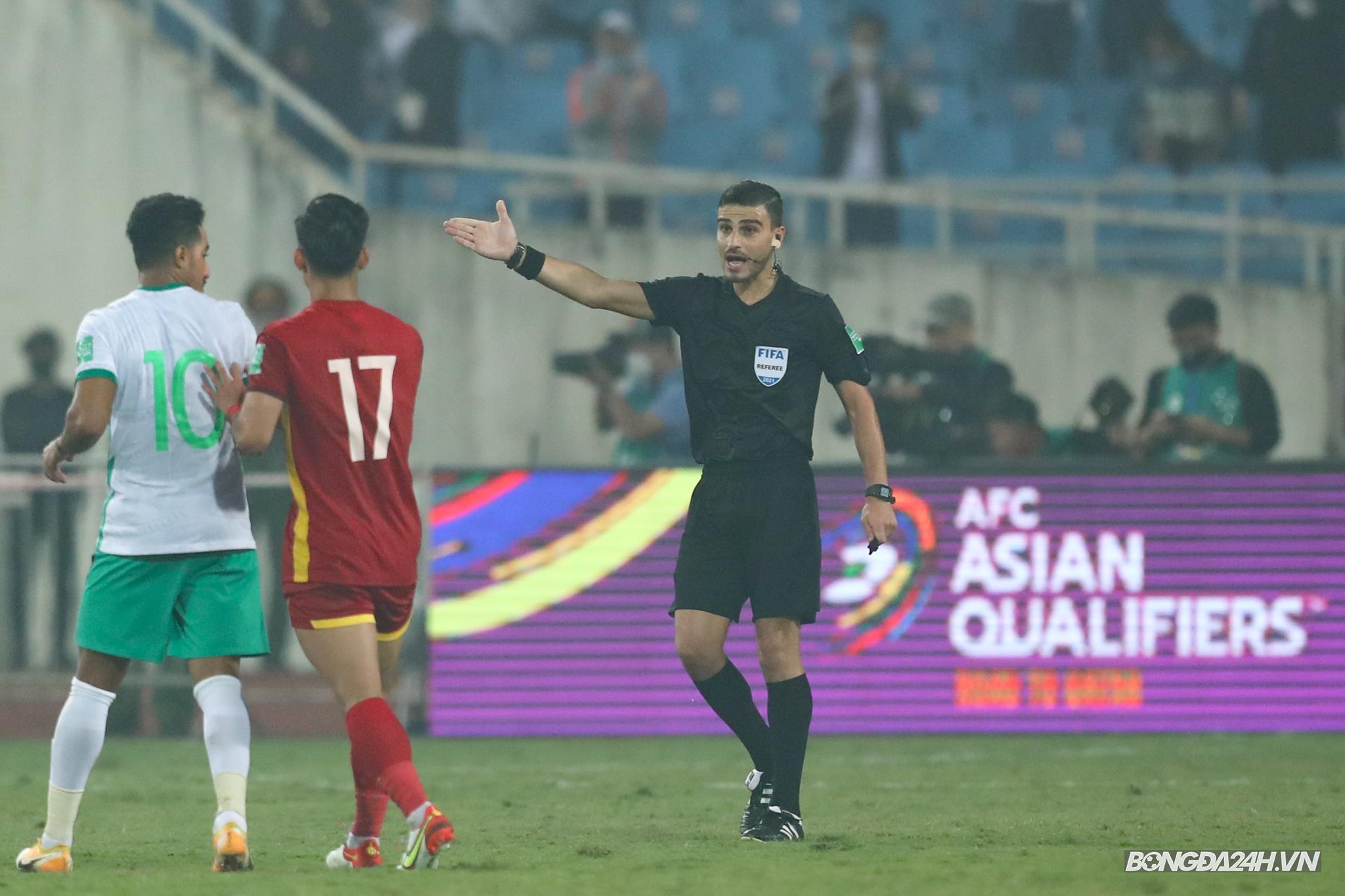 Trọng tài Việt Nam vs Saudi Arabia Hanna Hattab