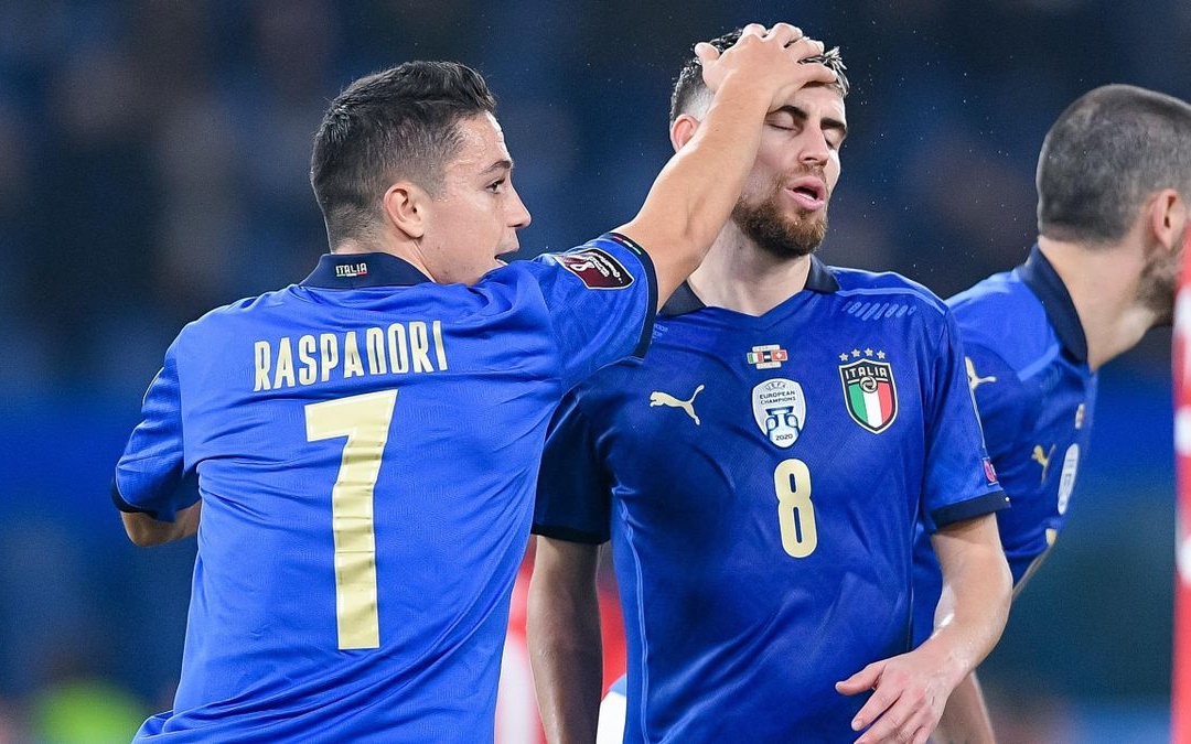 Jorginho đã sai ở đâu khi liên tục đá hỏng phạt đền?