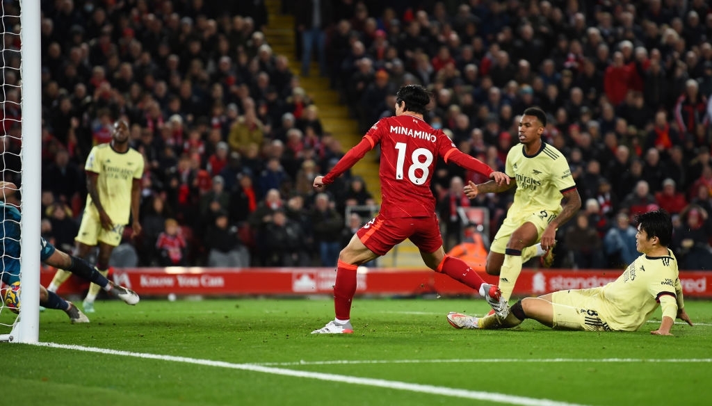 Tomiyasu và Minamino đụng nhau tại Premier League 21/11