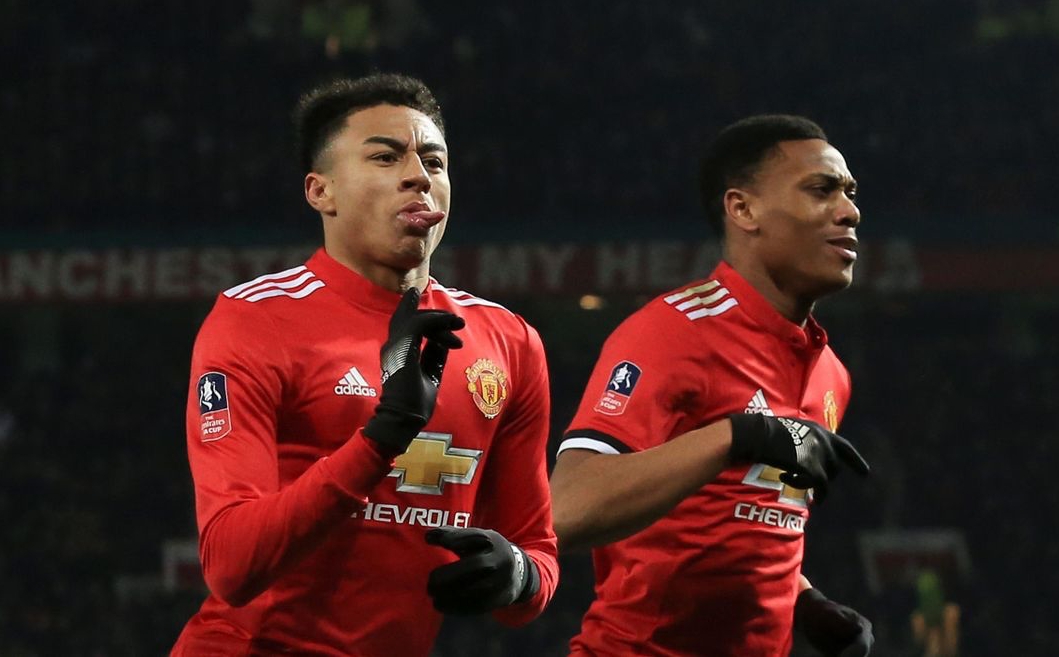Chuyển nhượng MU: Lingard và Martial được phép ra đi Chuyển nhượng MU: Lingard và Martial được phép ra đi
