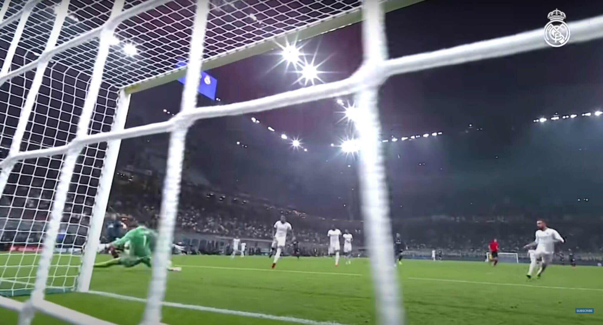 Thibaut Courtois đang vô hiệu hóa mọi nguy hiểm