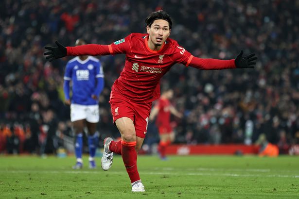 Takumi Minamino muốn được ra sân nhiều hơn ở Liverpool