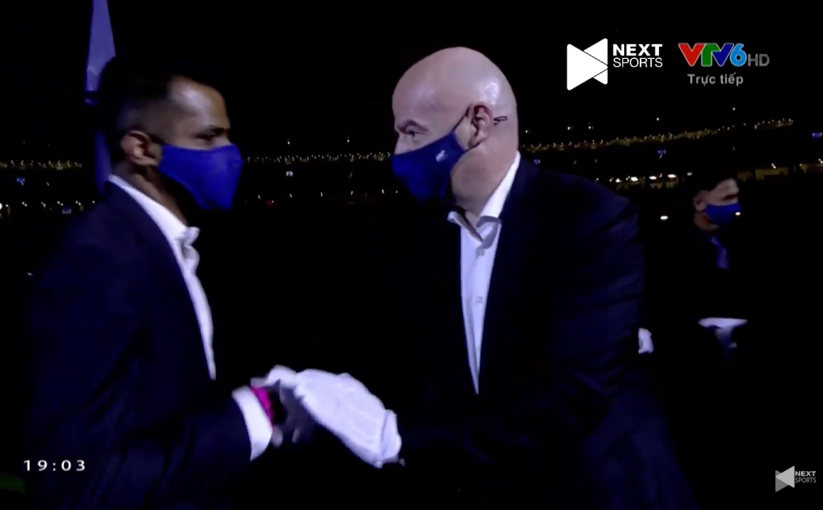 Chủ tịch FIFA góp mặt trong lễ khai mạc AFF