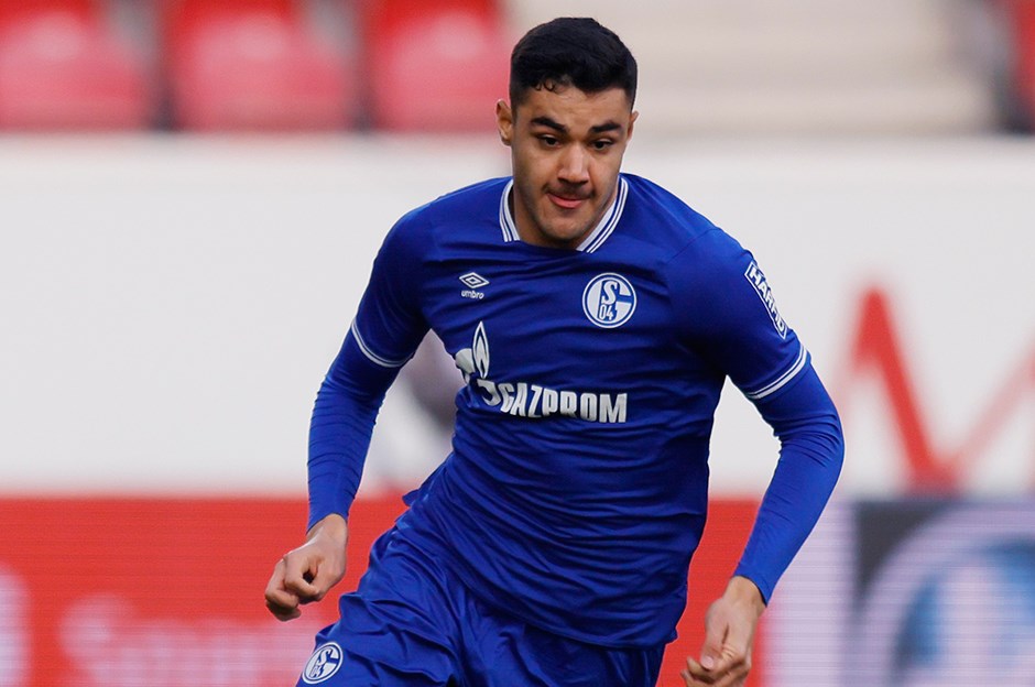 Ozan Kabak sẽ đem lại những gì cho Liverpool trong thời gian tới hình ảnh