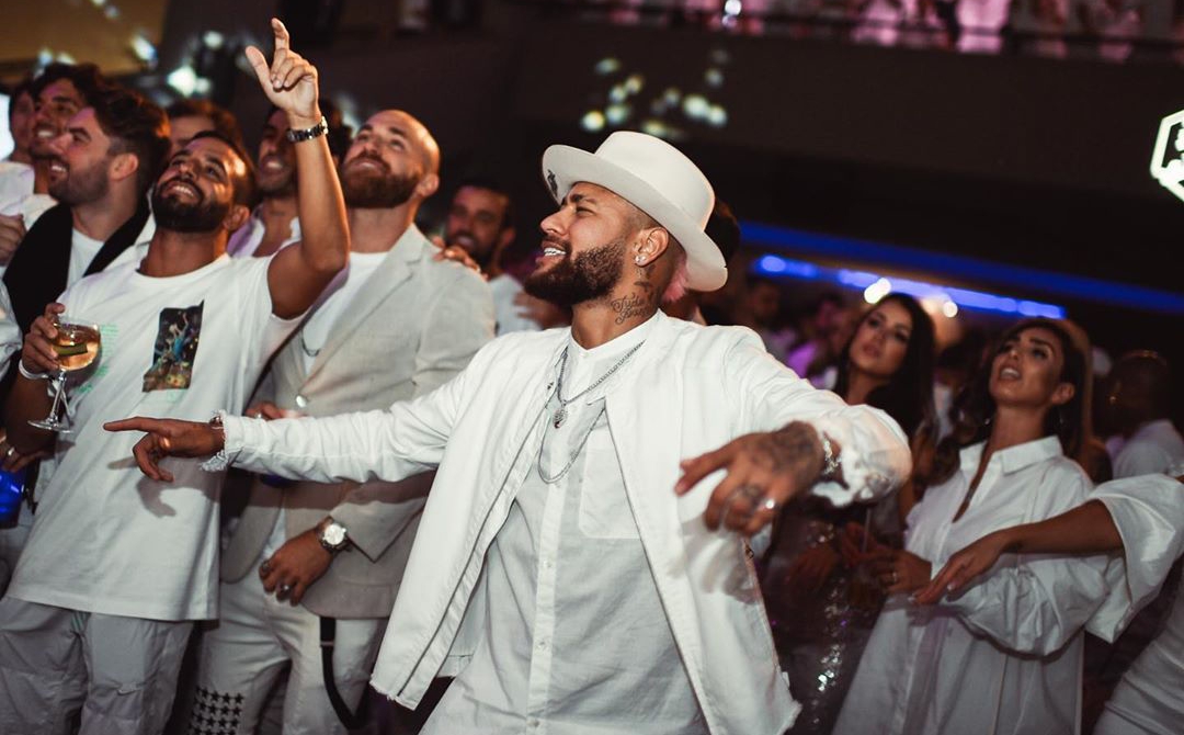 Tiền đạo Neymar không đời nào bỏ tiệc tùng hình ảnh