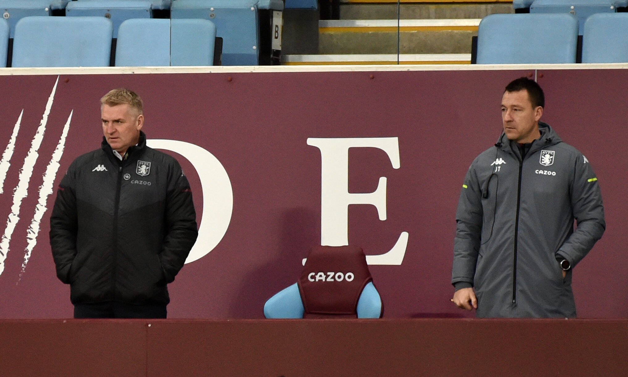 John Terry chưa vội làm HLV trưởng, nhưng đó là viễn cảnh xán lạn hình ảnh