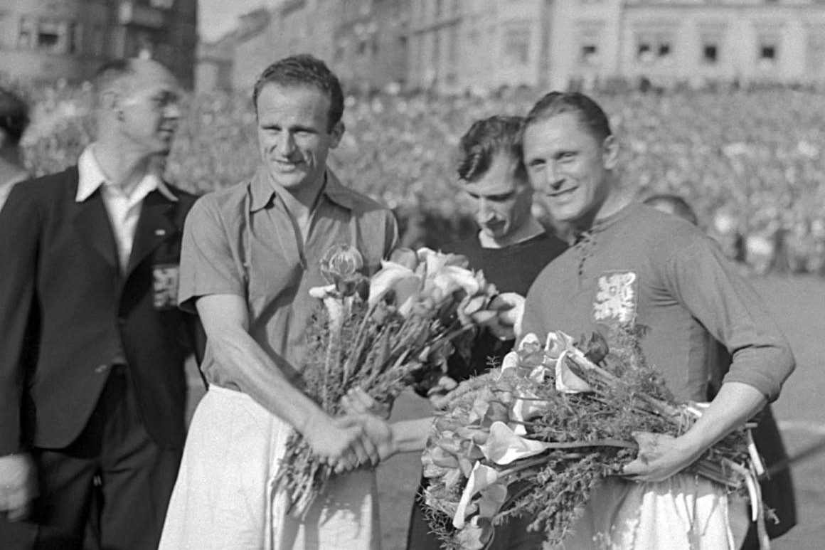 Josef Bican và sự phức tạp của những thống kê bàn thắng hình ảnh