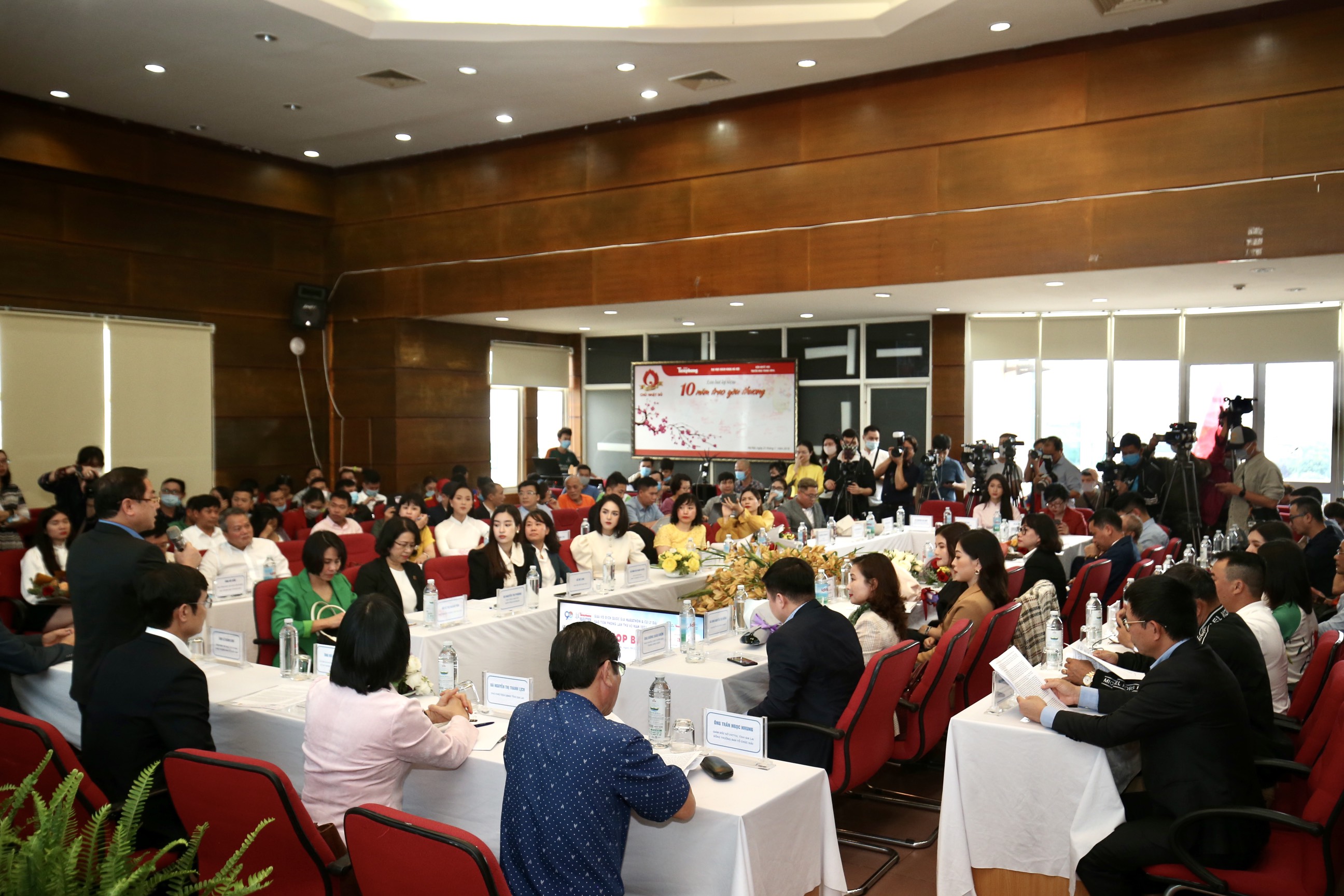 Giải Tiền Phong Marathon 2021 lập kỷ lục số VĐV tham dự hình ảnh