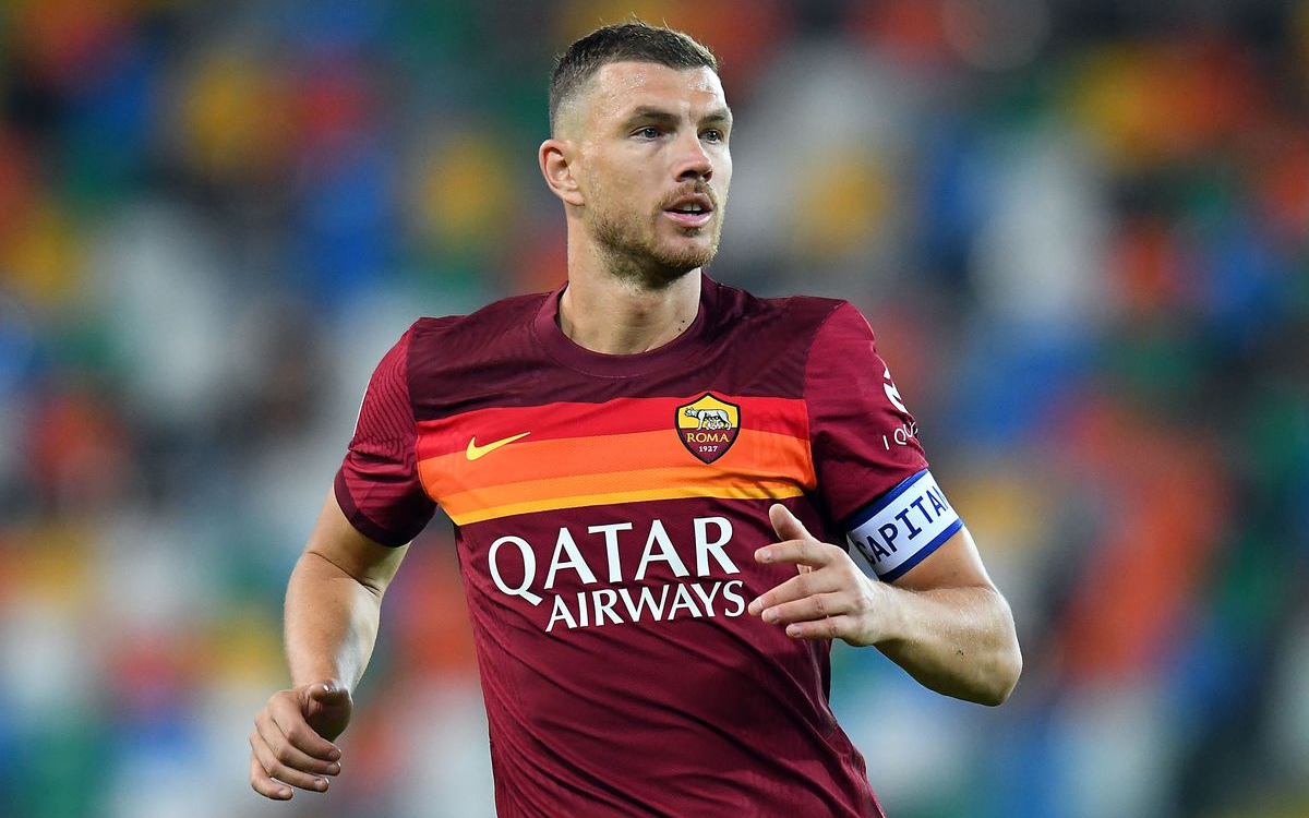 Edin Dzeko không vĩ đại nhưng lịch sử Roma có tên anh hình ảnh