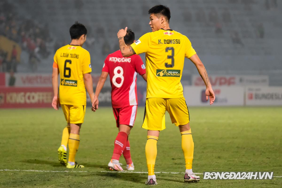 Viettel vs HAGL Hàng thủ lên đồng, thầy trò Kiatisuk đại thắng hình ảnh