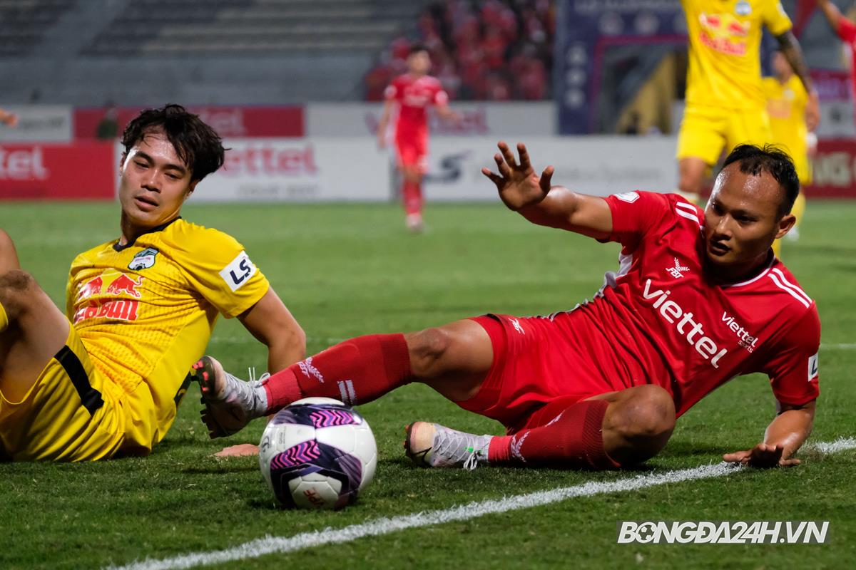 Trọng Hoàng Văn Toàn Viettel vs HAGL 24/3