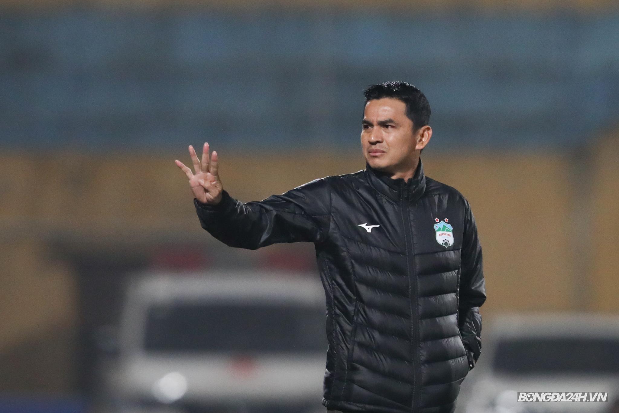 Kiatisuk HAGL Kiatisuk HAGL