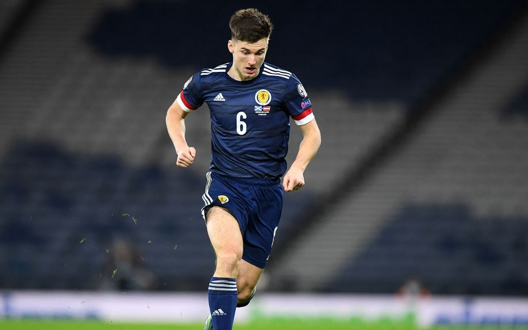 Màn trình diễn như thể Arjen Robben của Kieran Tierney