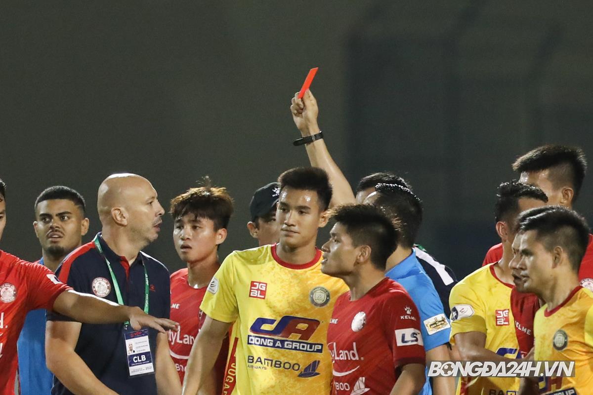 trợ lý HLV TP Hồ Chí Minh Pena Viegas Luis Filipe Thanh Hóa vs Hồ Chí Minh trợ lý HLV TP Hồ Chí Minh Pena Viegas Luis Filipe Thanh Hóa vs Hồ Chí Minh