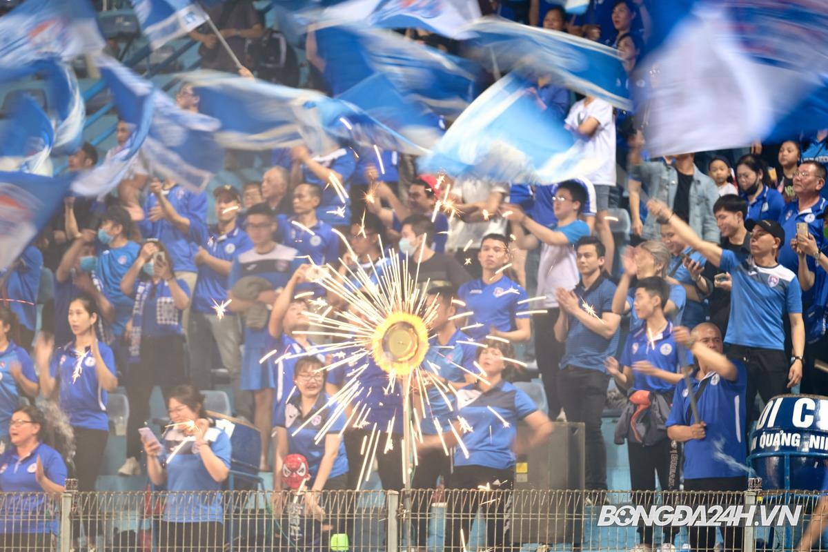 CĐV Quảng Ninh vs Hà Nội