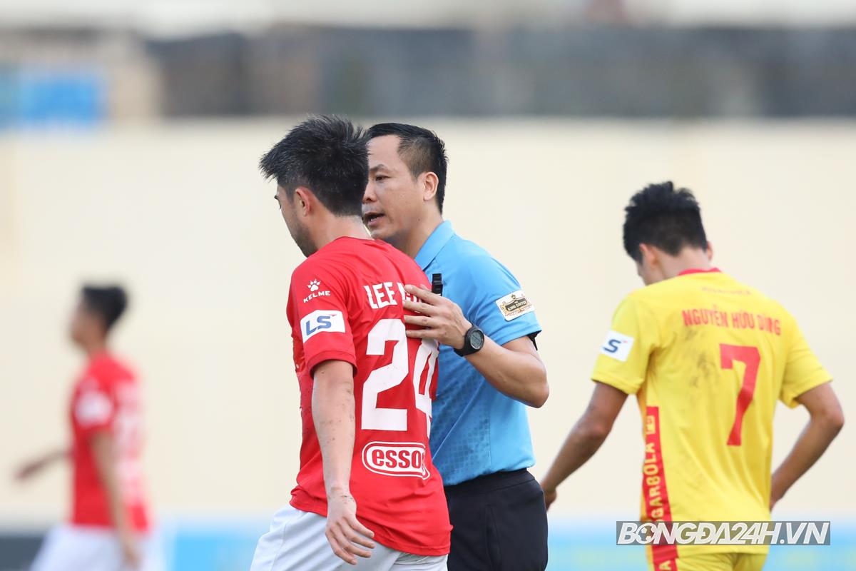 Lee Nguyễn Thanh Hóa vs Hồ Chí Minh