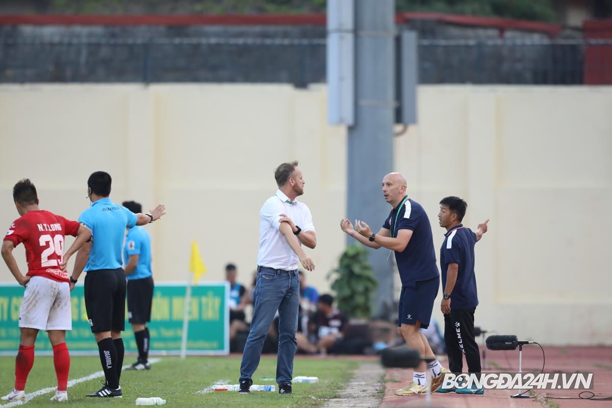 Pena Viegas Luis Filipe Thanh Hóa vs TP Hồ Chí Minh