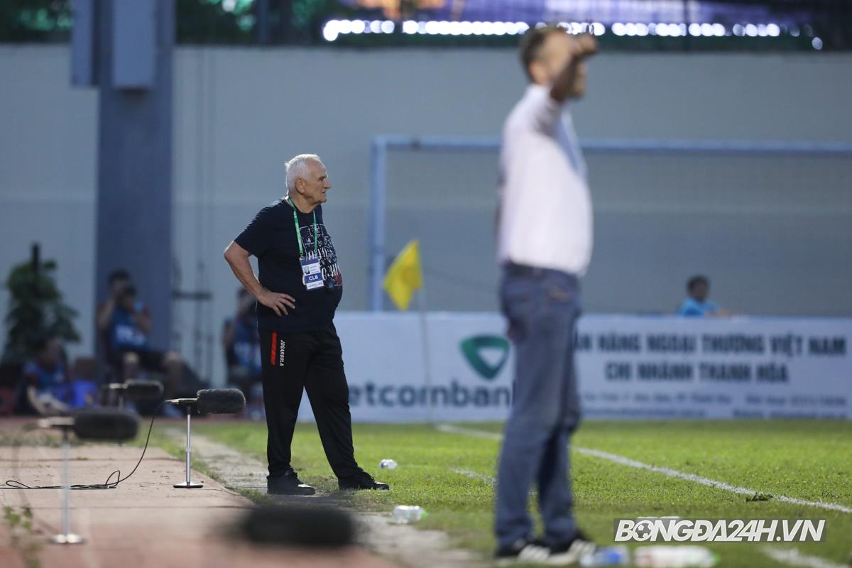 Ljupko Petrovic Thanh Hóa vs TP Hồ Chí Minh