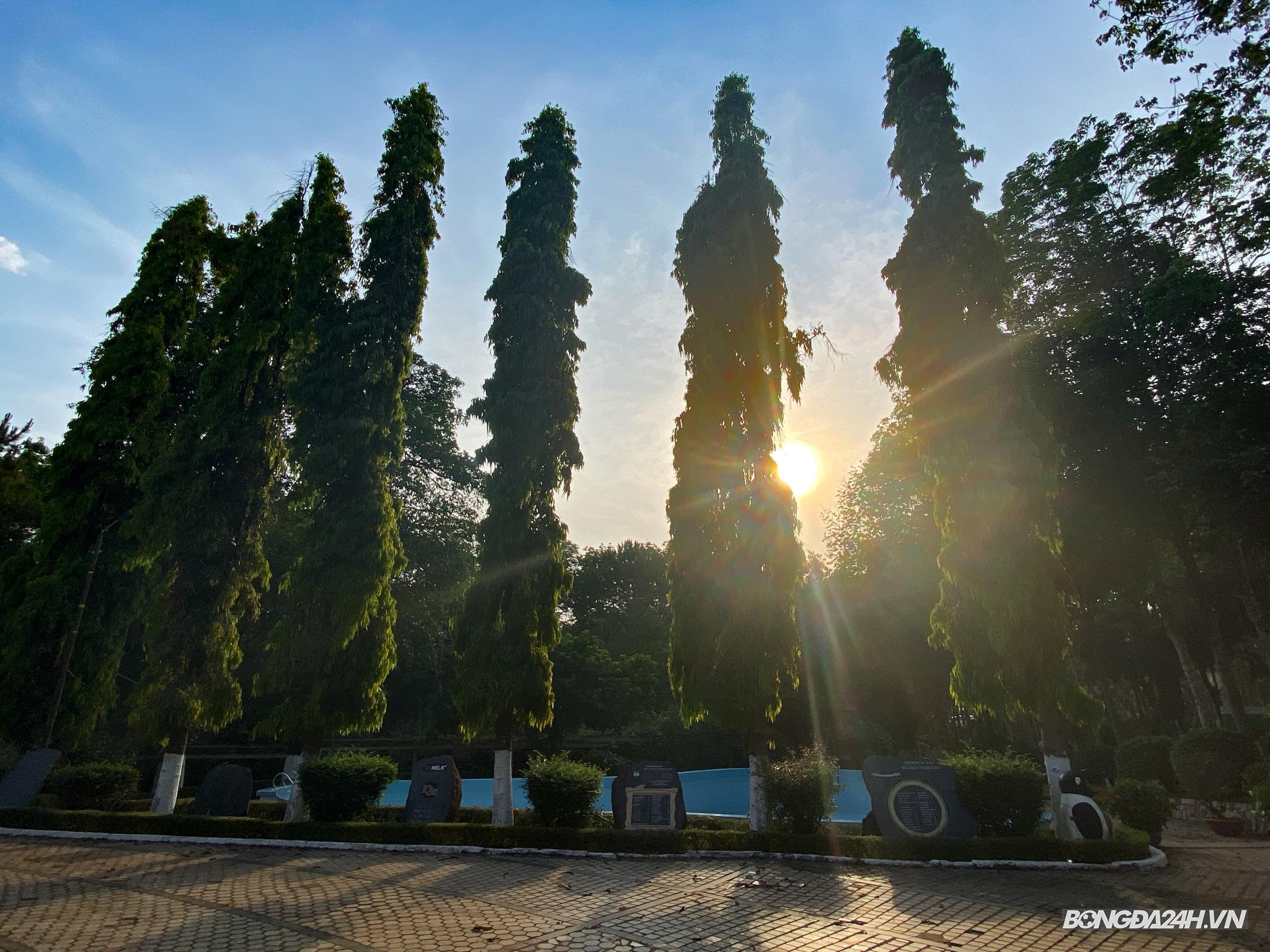 bản doanh của CLB HAGL tại núi Hàm Rồng