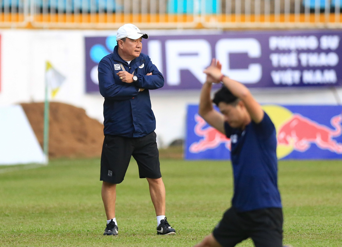 HLV Hoàng Văn Phúc Hà Nội tập 17/4