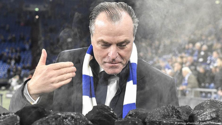 Schalke 04 xuống hạng: Sự sụp đổ của một vương triều