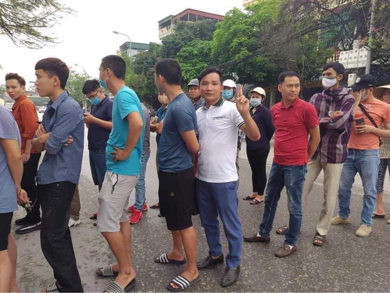 CĐV mua vé Thanh Hóa vs HAGL