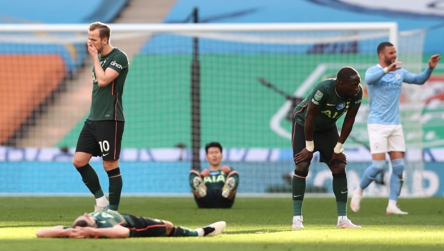 Sau khi Tottenham Hotspur không thể đánh bại Man City trong trận chung kết League Cup vừa qua, một câu hỏi được dấy lên rằng: Liệu Harry Kane sẽ đưa ra quyết định như thế nào hè này khi mà những cố gắng của anh trong suốt từng ấy năm vẫn không thể gi