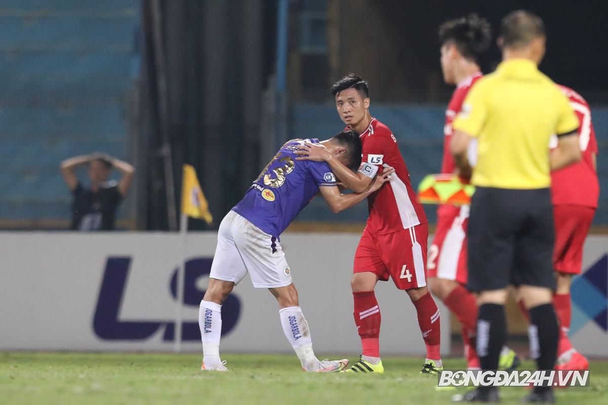 Văn Kiên Bùi Tiến Dũng Hà Nội vs Viettel