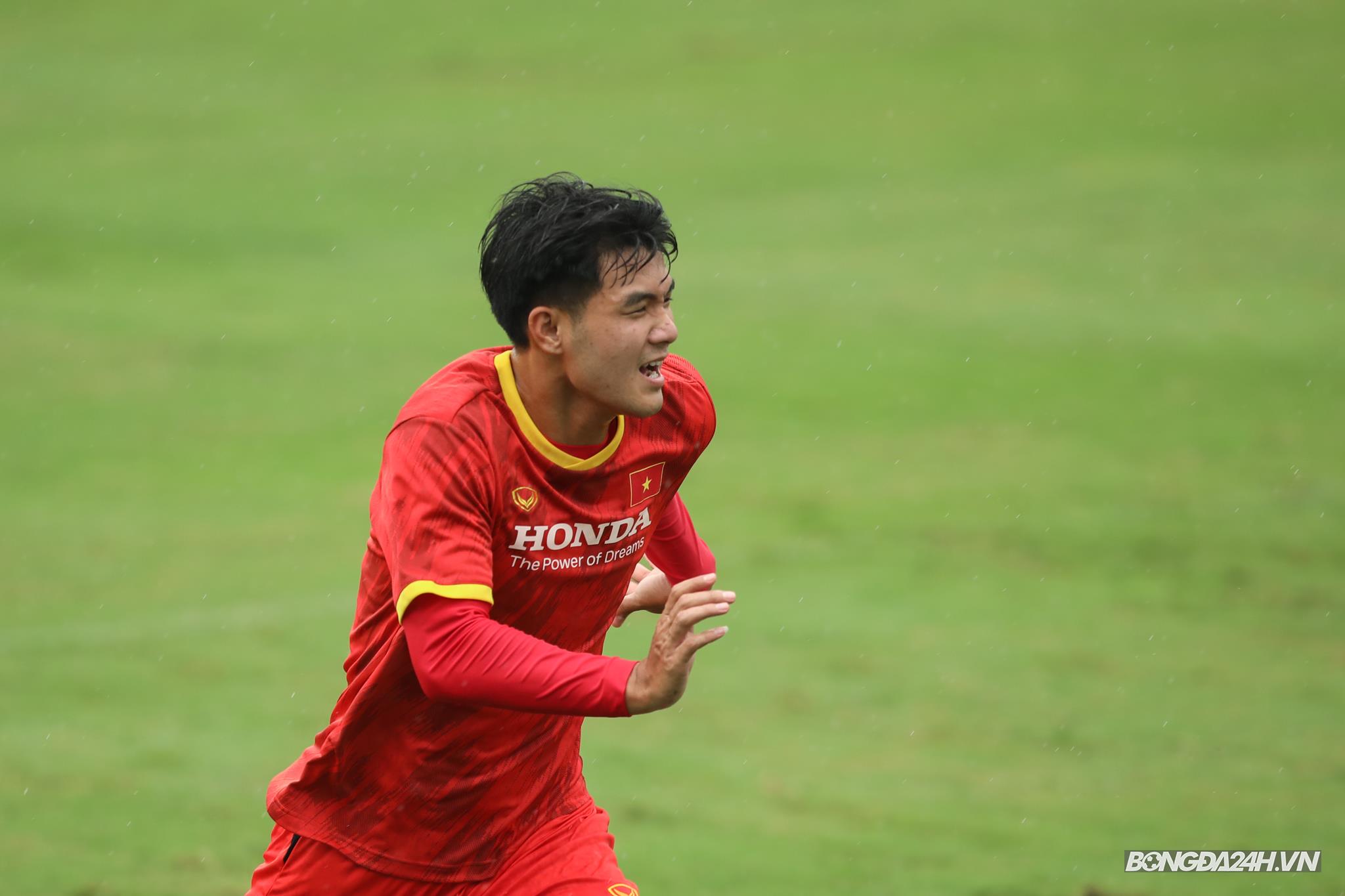 Hà Đức Chinh ĐT Việt Nam