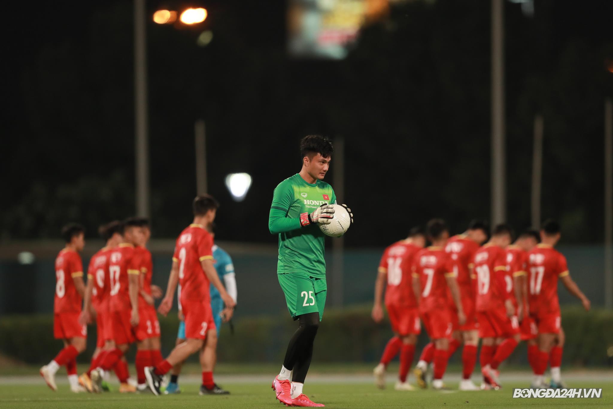 Nguyễn Văn Hoàng ĐT Việt Nam