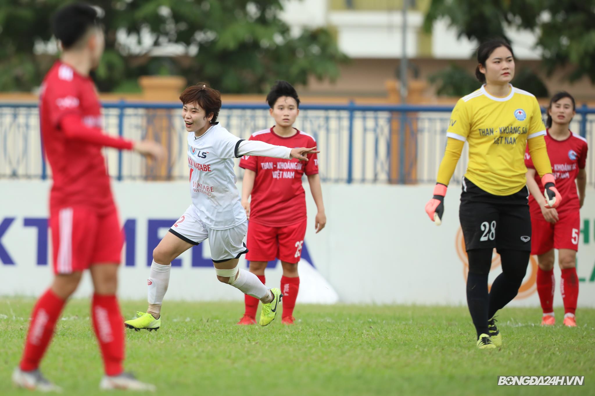 Phạm Hải Yến Hà Nội vs Than khoáng sản